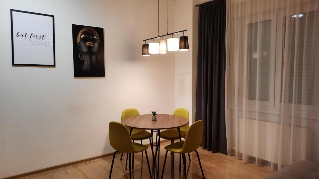 Ancora Apartment Lana ノヴィ・サド エクステリア 写真