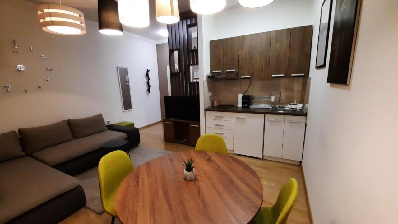 Ancora Apartment Lana ノヴィ・サド エクステリア 写真
