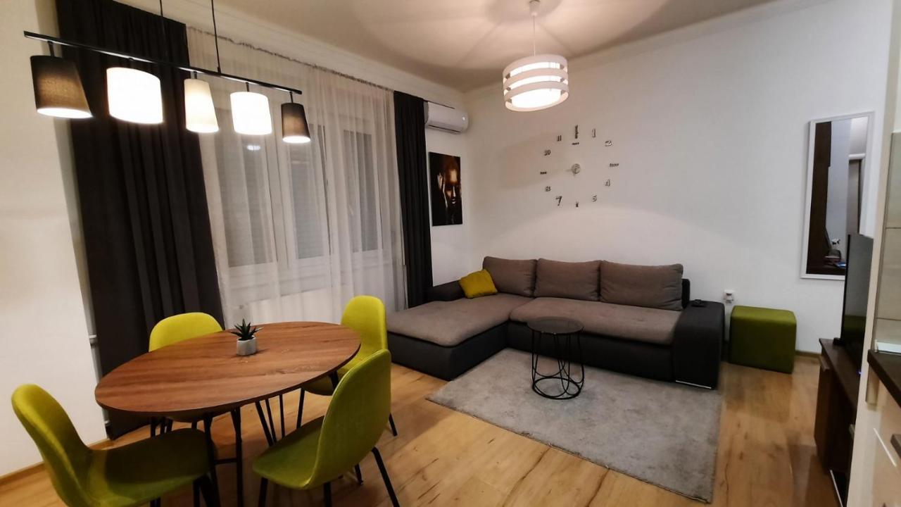 Ancora Apartment Lana ノヴィ・サド エクステリア 写真