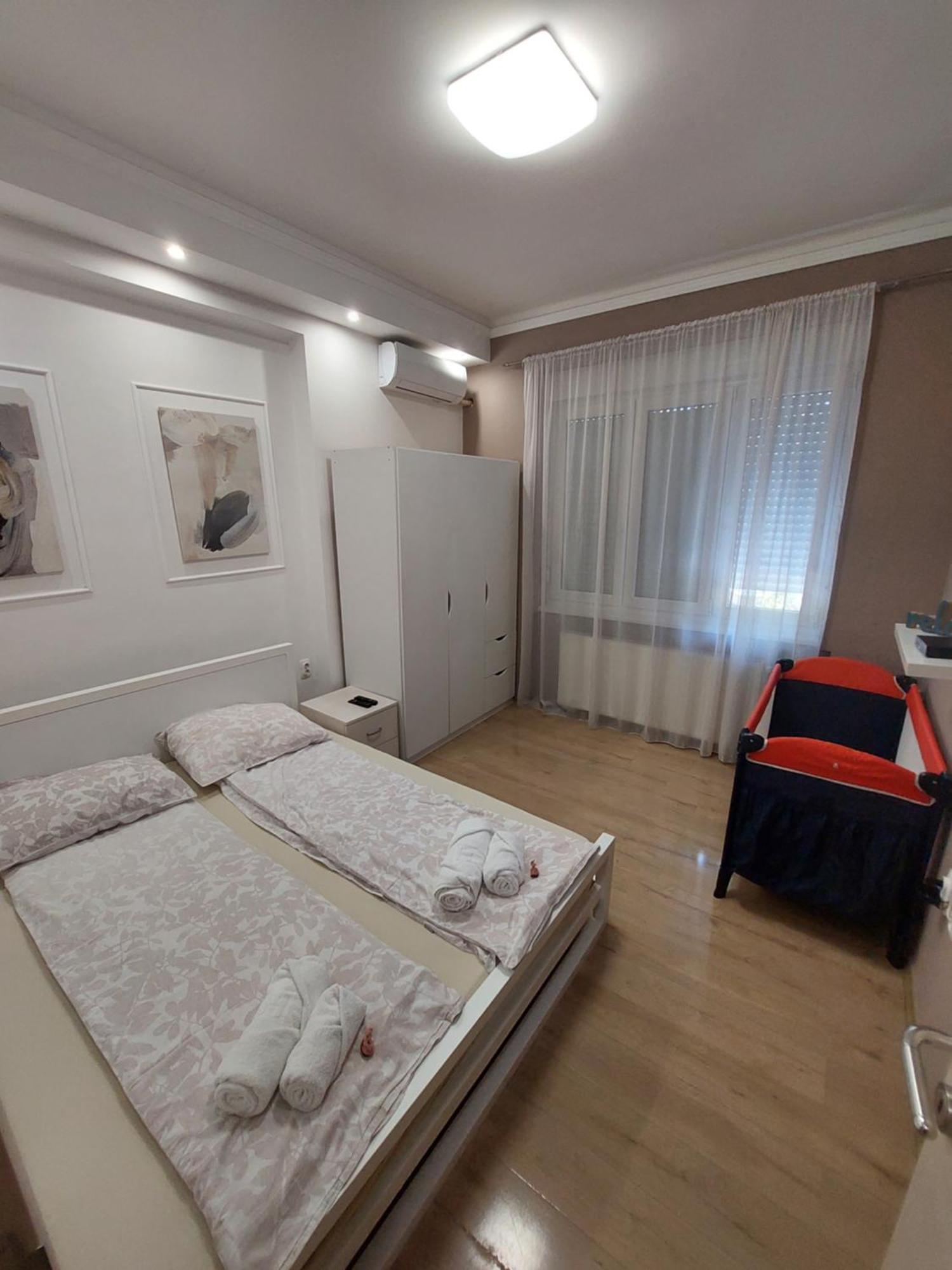 Ancora Apartment Lana ノヴィ・サド エクステリア 写真