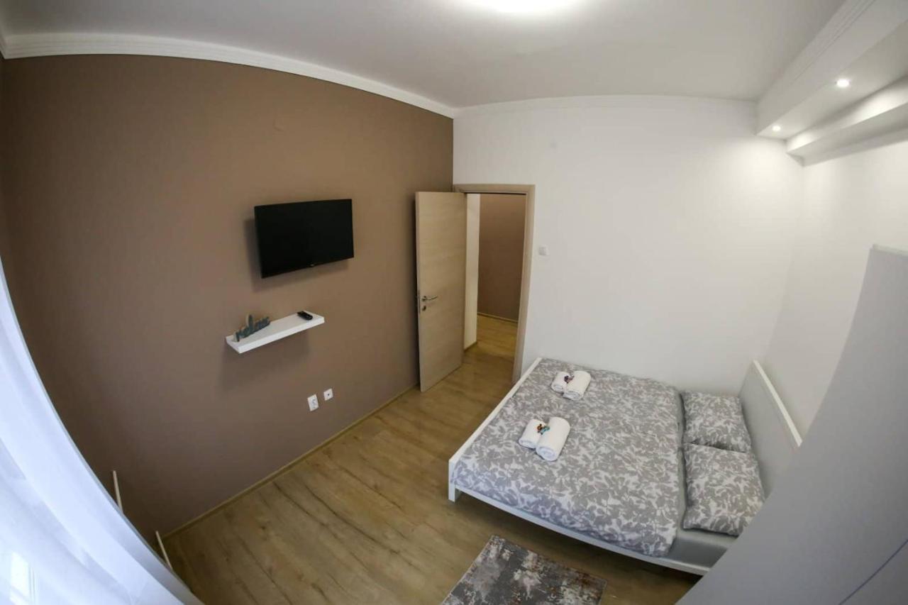 Ancora Apartment Lana ノヴィ・サド エクステリア 写真
